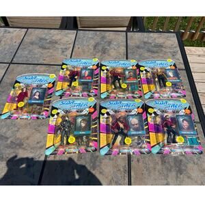 7 Star Trek Playmates 1993 Sky Box Collector Card Included New in Box